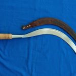 Senjata Warga Madura Celurit Berbentuk Seperti Sabit