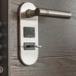 Kecanggihan Penguncian Pintu Zaman Modernisasi