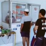 Warung Telepon Atau Wartel Sarana Komunikasi Tahun 2000an