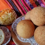 Jajanan Odading Yang Berbentuk Bulat Atau Kotak