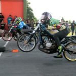 Kegiatan Balapan Tidur Pada Drag Race