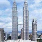 Suatu Bangunan Petronas Sebagai Menara Indah Malaysia