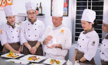 Juru Masak Suatu Tempat Atau Seorang Chef