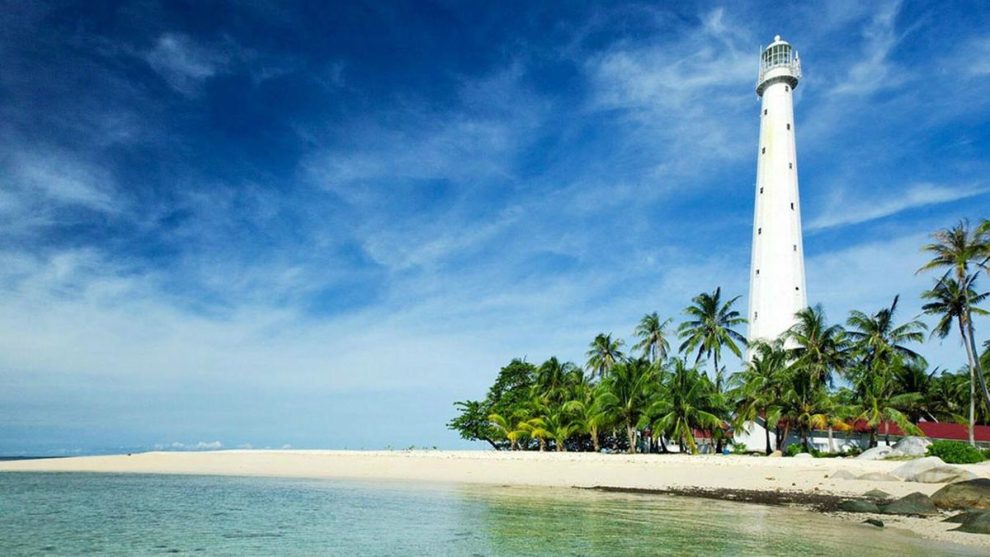 Menara Pantau Mercusuar Penunjuk Arah Kapal