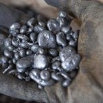Benda Berwarna Putih Sebuah Logam Berharga Nikel