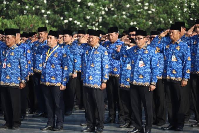 Seorang Pekerja PNS Di Dalam Pemerintahan Indonesia