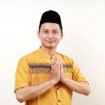 Pemakaian Benda Tradisional Sebagai Penutup Kepala Songkok