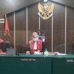 Penegak Keadilan Seorang Hakim Dalam Pengadilan
