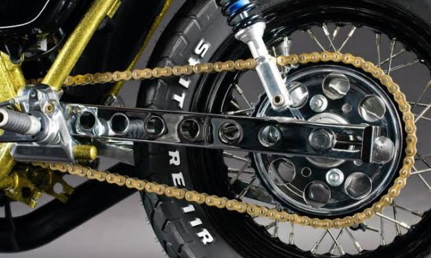 Komponen Kendaraan Gir Motor Untuk Fungsi Mesin
