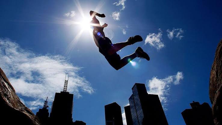 Aktivitas Fisik Parkour Dengan Melakukan Kelincahan Badan