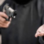 Sekelompok Orang Perampok Yang Bertujuan Jahat