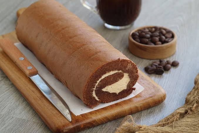 Sebuah Kue Populer Bolu Dengan Beberapa Topping