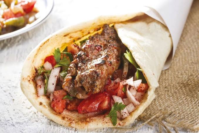 Hidangan Kawasan Timur Sebuah Kuliner Kebab