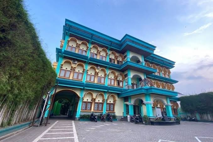 Sebuah Kawasan Pesantren Dalam Belaja Ilmu Agama