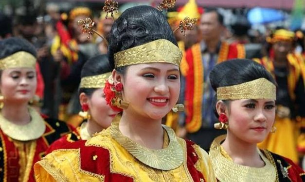 Bangsa Indonesia Memiliki Beragam Suku Termasuk Nias