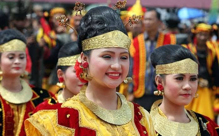 Bangsa Indonesia Memiliki Beragam Suku Termasuk Nias
